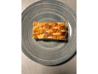 さつまいものずっしりパイケーキ