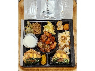 セブン-イレブン 鶏ごぼう味めしおむすび