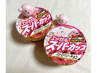 エッセル スーパーカップ ストロベリーチョコ