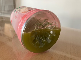 「伊藤園 matcha LOVE さくら抹茶 ペット330ml」のクチコミ画像 by こつめかわうそさん