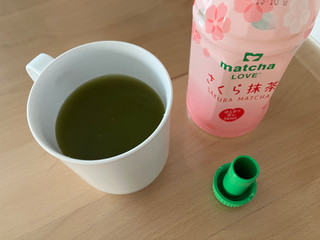 「伊藤園 matcha LOVE さくら抹茶 ペット330ml」のクチコミ画像 by こつめかわうそさん