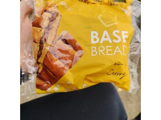 ベースブレッド カレー