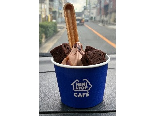 プレミアムソフト ごほうびショコラ 食べるスプーン付
