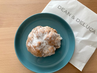 「DEAN＆DELUCA ホワイトスパイススコーン」のクチコミ画像 by こつめかわうそさん