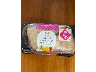 フルーツミルクレープ