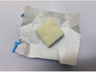 チロルチョコ 塩バニラ