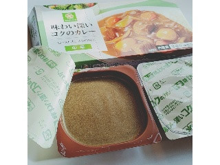 ハウス スマイルライフ 味わい深いコクのカレー 中辛 8皿分