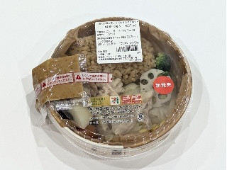 セブン-イレブン 蒸し野菜と豚しゃぶのサラダごはん