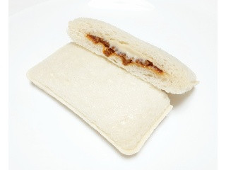 スナックサンド 完熟トマト＆とろ～りチーズ