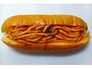 ヤマザキ ナポリタンロール