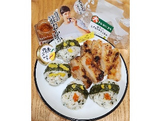 ニュータス 大きなおにぎり しそわかめたくあん