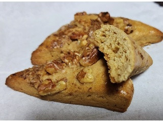 ローソン メープルとくるみのスコーン