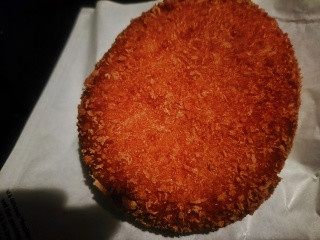 セブン-イレブン 北海道産コーンのマカロニグラパン