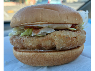 モスバーガー ガーリックトマトのとり竜田バーガー 国産クリームチーズ
