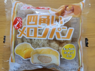 ローカルスーパーにて3割引きで購入。 冷 - ヤマザキ 四角い