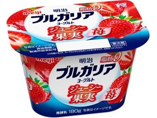 明治 ブルガリアヨーグルト 脂肪0 ジューシー果実 苺