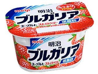 「ブルガリアヨーグルト ストロベリー低脂肪」の商品情報
