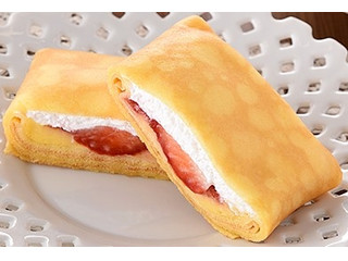 ファミリーマート いちごのもちもちクレープ