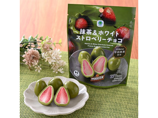 中評価】ファミリーマート 抹茶＆ホワイトストロベリーチョコの感想