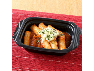 ファミリーマート もちもち食感 辛旨トッポギ チーズソース