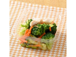 ファミリーマート ごま油が香る！ホタテ風味のブロッコリーサラダ