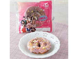 ファミリーマート ONCEのクッキードーナツ