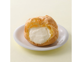 ファミリーマート クリームたっぷり！ミルクカスタードシュー