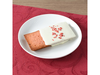 ファミリーマート いちごのフィナンシェ