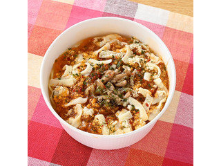 ファミリーマート とろけるチーズとトマトのスープパスタ 商品写真