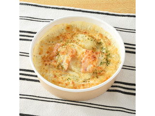 ファミリーマート 北海道産じゃがいも使用ジャーマンポテトグラタン