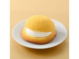 ファミリーマート ファミマルSweets クリームたっぷりシフォンサンド