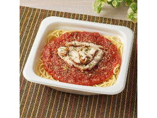 ファミリーマート ソースたっぷりアラビアータ