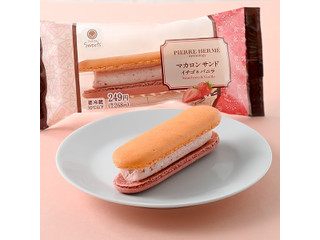 ファミリーマート ファミマルSweets ピエール・エルメ アンソロジー監修 マカロンサンド イチゴ＆バニラ