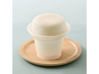 ファミリーマート ファミマルSweets 白いスフレ・プリン ミルク味