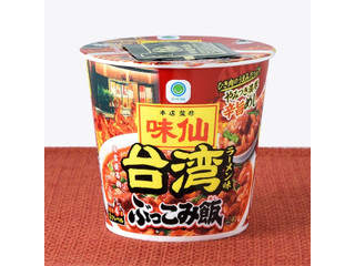 ファミリーマート ファミマル 味仙本店監修 台湾ラーメン味 ぶっこみ飯