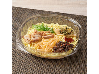 ファミリーマート 一風堂監修 冷し赤丸とんこつまぜそば