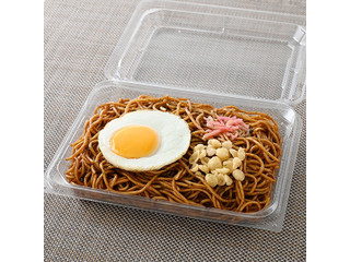 ファミリーマート スパイシーなソースで食べる 特盛ソース焼そば