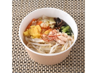 ファミリーマート 野菜を食べる鶏ガラしょうゆスープ