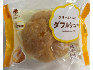 ファミリーマート ファミマルSweets クリームたっぷり！ダブルシュー