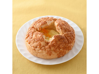 ファミリーマート ファミマルBakery どかっと満足パン ペッパーチーズ