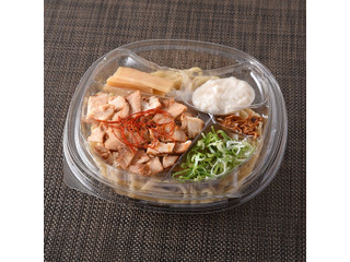 ファミリーマート SUSURU TV. 濃厚とんこつ豚無双冷製濃厚無双ラーメン