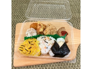 ファミリーマート おむすびランチBOX