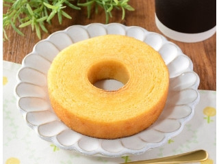 ローソン アカシアはちみつのバウムクーヘン