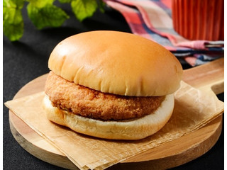 中評価】ローソン グラタンコロッケバーガーの感想・クチコミ