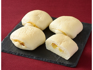 おいもぱんページ ローソン×おいもやさん興伸」のさつまいも菓子パンを食べ比べ。芋を