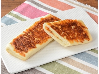ローソン もっちりとしたパニーニ ミート＆チーズ