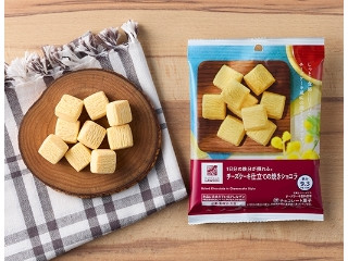 ローソン 1日分の鉄分が摂れる チーズケーキ仕立ての焼きショコラ