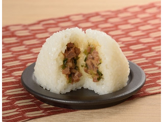 ローソン 麺屋くまがい監修 肉飯おにぎり（ローソン）クチコミ1件