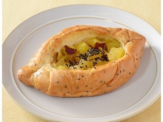 ローソン ゴロっと！りんごとさつまいものパン