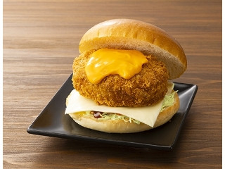 ローソン グーコロ男爵バーガー チーズソース